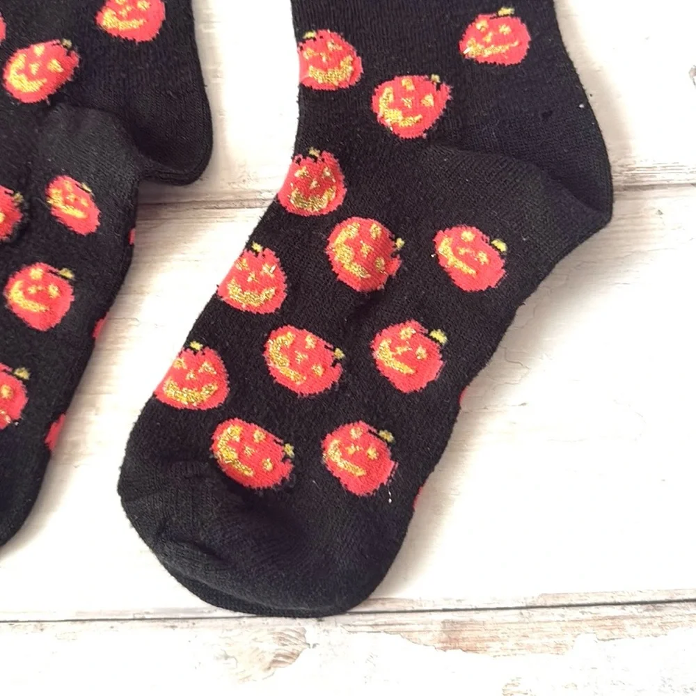 Halloween Jack-o’-lantern Pumpkin Crew Socks Black Orange OS Adult